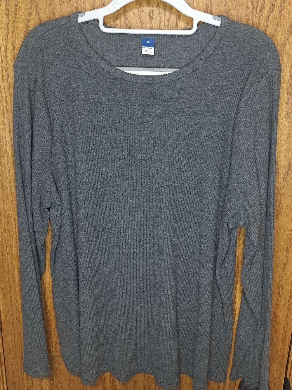 Women's Old Navy Gray Long-Sleeve Plush Tee, Size 3X